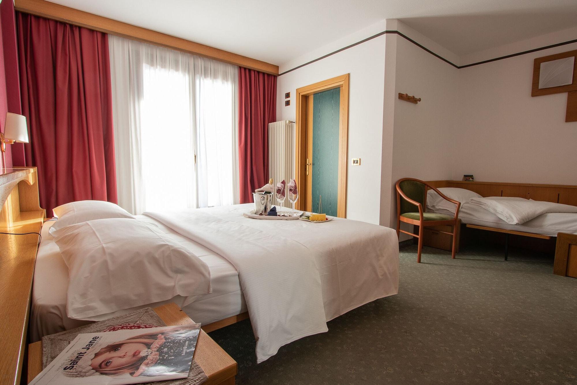 Hotel Santanton Bormio Kültér fotó