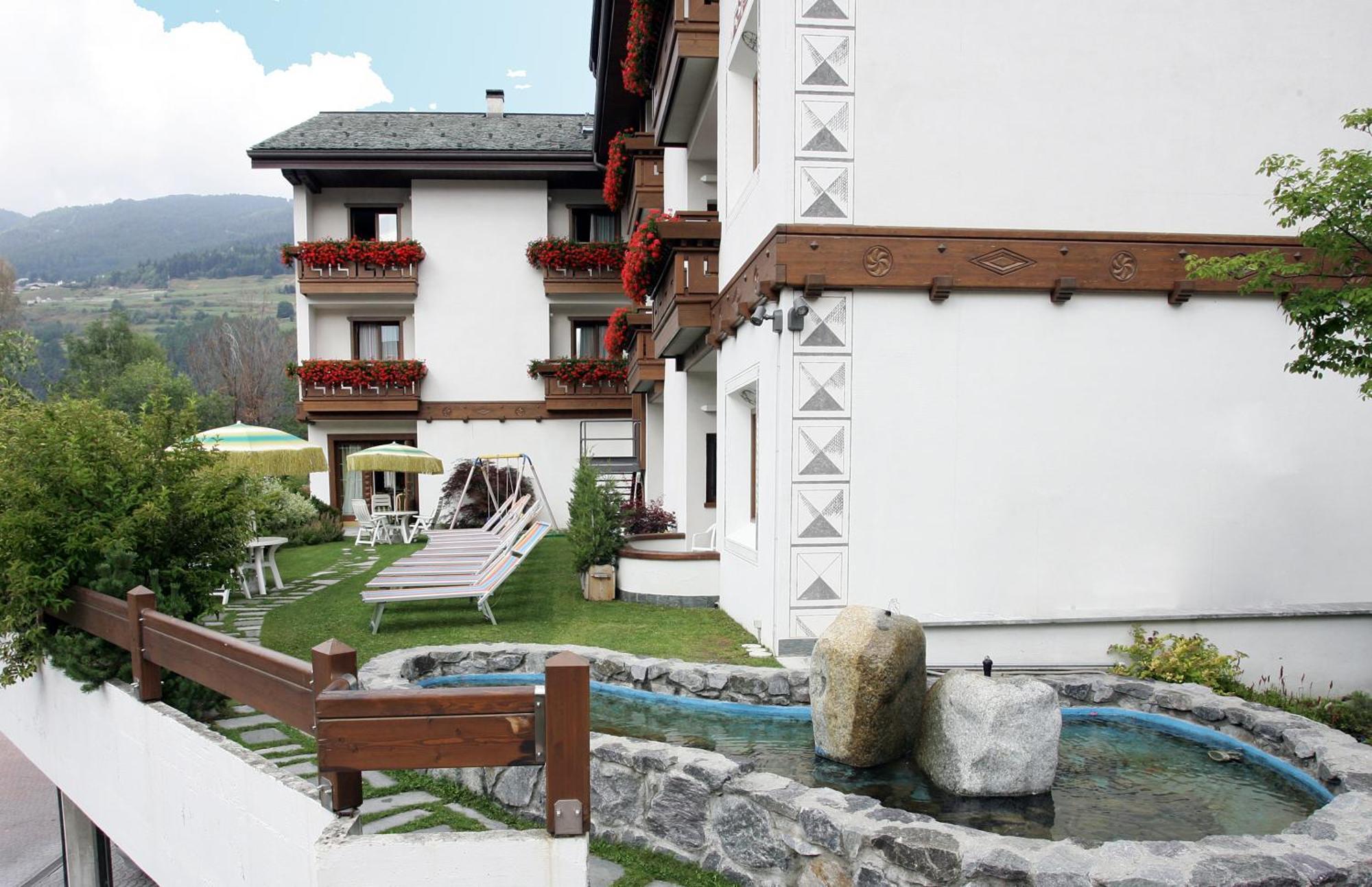 Hotel Santanton Bormio Kültér fotó