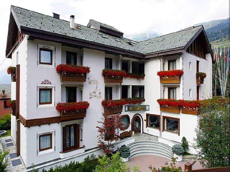 Hotel Santanton Bormio Kültér fotó