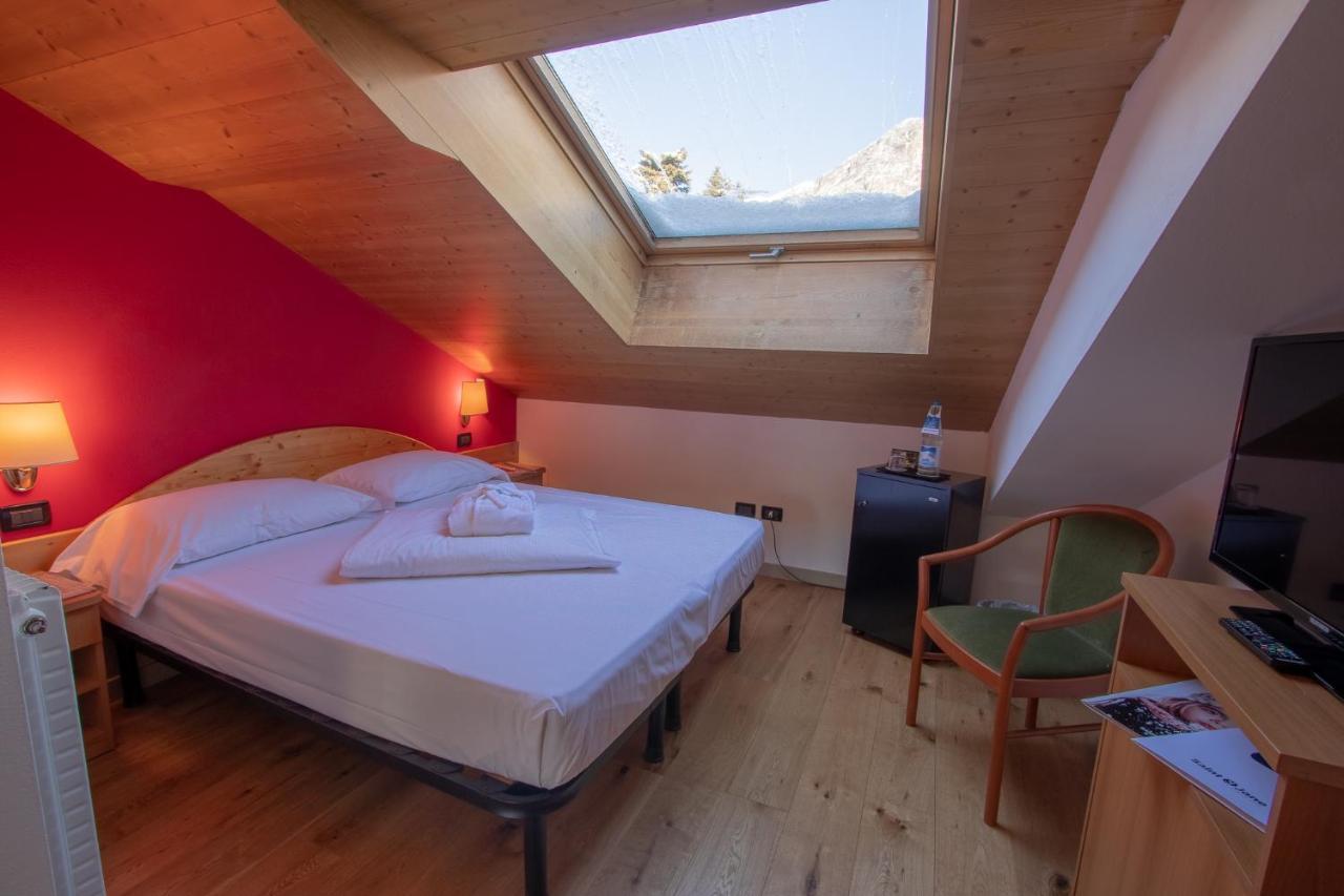 Hotel Santanton Bormio Kültér fotó